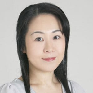 岩居由希子