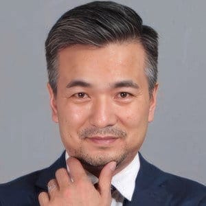 李东